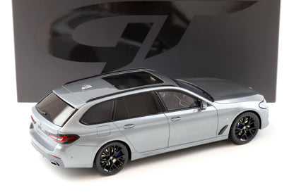 GT Spirit 2023 BMW 530E (G60) Xdrive M Sport Touring Wagon Grey Metallic 1:18
