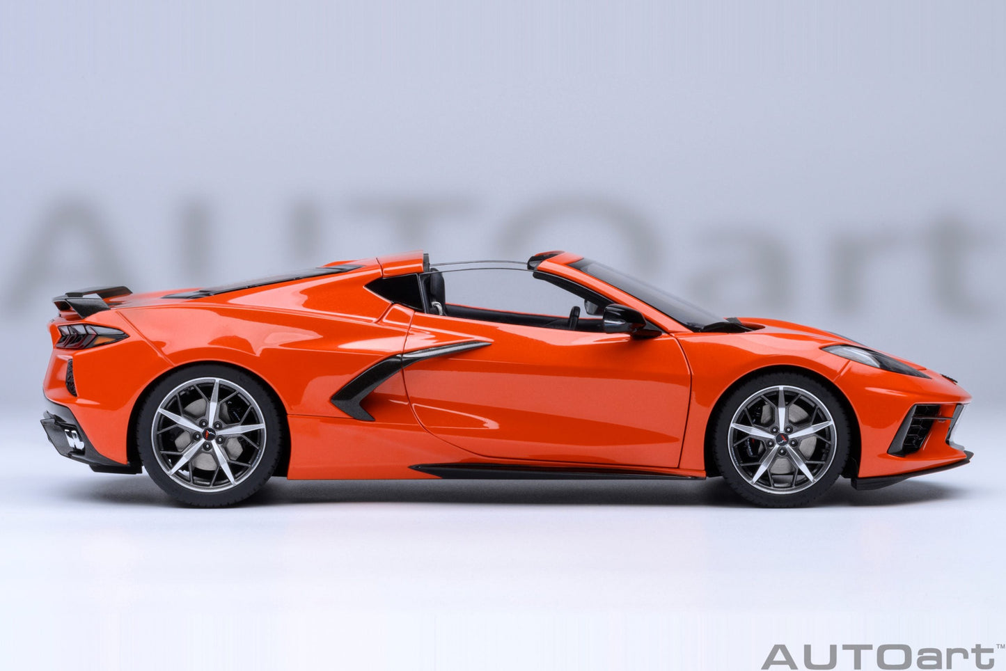 AUTOart Chevy Corvette C8 Z51 Sebring Orange 1:18