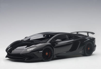 AUTOart 2015 Lamborghini Aventador LP750-4 SV Nero Aldebaran (Gloss Black)  1:18