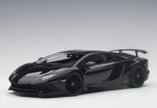 AUTOart 2015 Lamborghini Aventador LP750-4 SV Nero Aldebaran (Gloss Black)  1:18
