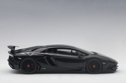 AUTOart 2015 Lamborghini Aventador LP750-4 SV Nero Aldebaran (Gloss Black)  1:18