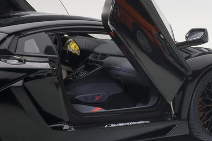 AUTOart 2015 Lamborghini Aventador LP750-4 SV Nero Aldebaran (Gloss Black)  1:18