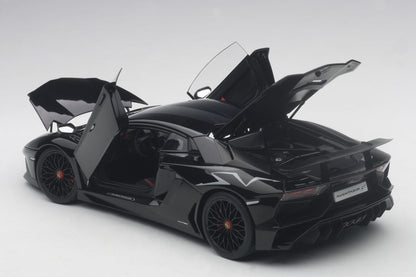 AUTOart 2015 Lamborghini Aventador LP750-4 SV Nero Aldebaran (Gloss Black)  1:18