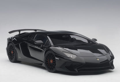 AUTOart 2015 Lamborghini Aventador LP750-4 SV Nero Aldebaran (Gloss Black)  1:18