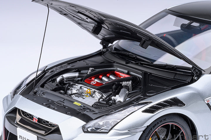 AUTOart 2022 Nissan Skyline GT-R (R35) Nismo Special Edition Ultimate Metal Silver 1:18