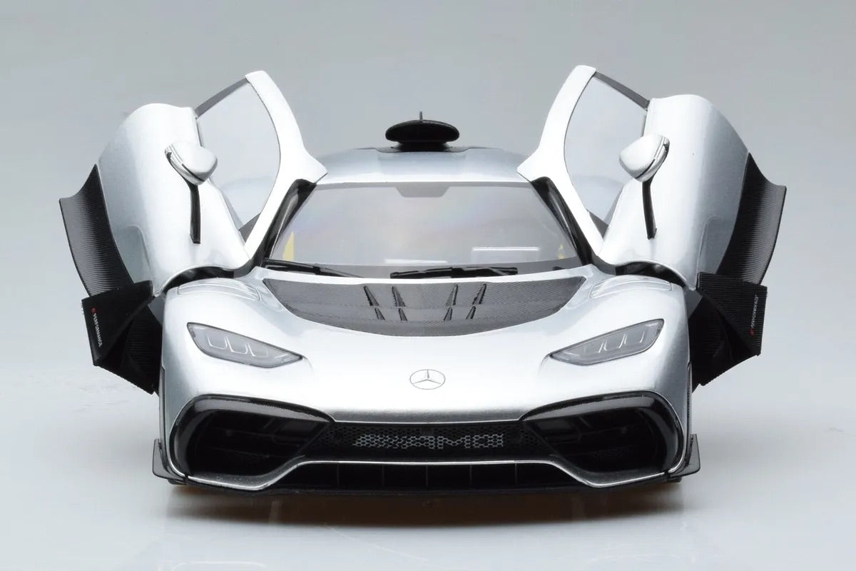 NZG 2022 Mercedes Benz One AMG (C298) Hightech Silver 1:18 DEALER EDITION
