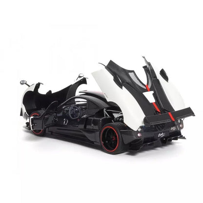 Almost-Real 2009 Pagani Zonda Cinque Coupe Bianco Benny White & Carbon 1:18